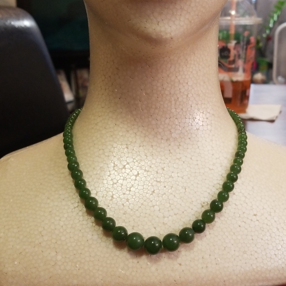 1960's vintage jade necklace